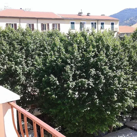 Le Di Simona 2* La Spezia